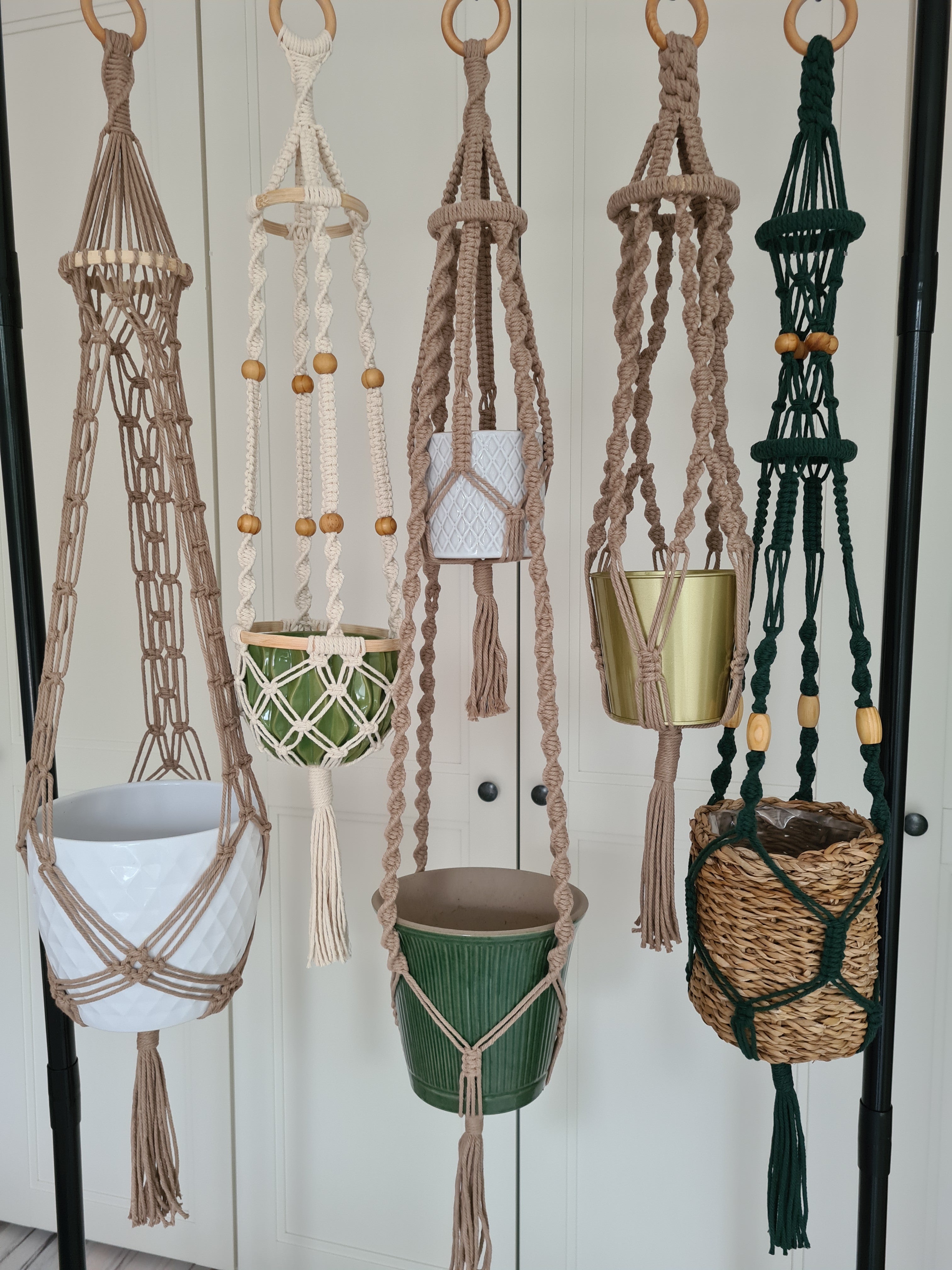 VINTAGE Blumenampel 60er 70er Hängeampel Pflanzenhänger Fensterdekoration Boho Makramee Hänger für Zimmerpflanzen retro 80er dekoration